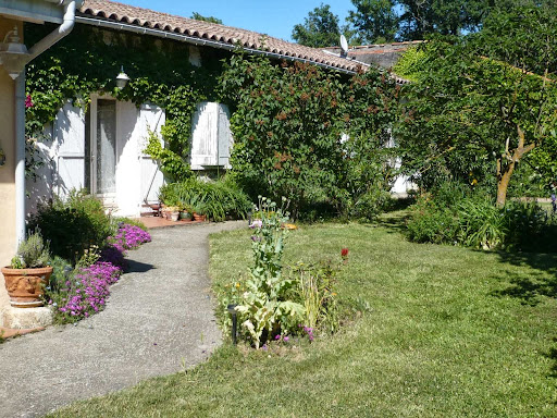 Photo de ROSES et ARC en CIEL à Mauzac (31410)