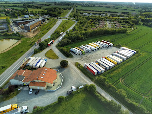 Photo n°22 de Restaurant L'Echangeur - Le Pinier- 85 Les Essarts à Essarts-en-Bocage (Relais routier)