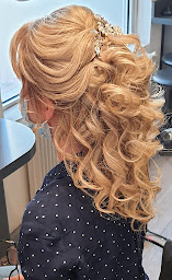 Photo n°3 de MG Créations Coiffeur Visagiste à Angoulême (Salon de coiffure)