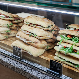 Photo n°22 de Levoni à Paris (Restaurant de plats à emporter)