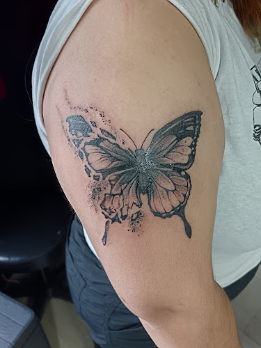 Chrysalide tattoo & piercing