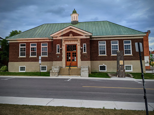 Renfrew Public Library - Visual