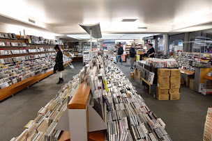 Photo n°10 de Dialogues Musiques à Brest (Magasin de disques)