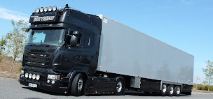 Photo n°24 de Transports BOTTREAU Maxime et Audrey à Sainte-Eanne (Société de transport routier)