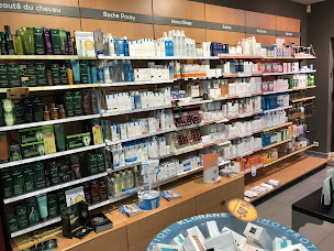 Photo n°3 de Pharmacie La Laïta à Guidel (Grossiste en produits chirurgicaux)