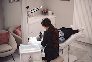 Photo n°7 de Studio Valéria Paul - Maquillage Permanent à Marseille (Centre d'épilation laser)