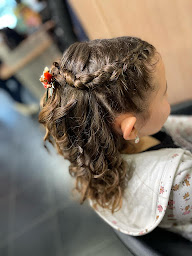 Photo n°7 de Pascal Coste à Jardres (Salon de coiffure)