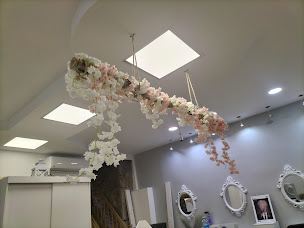 Photo n°17 de Andy's Hair à Lyon (Salon de coiffure)