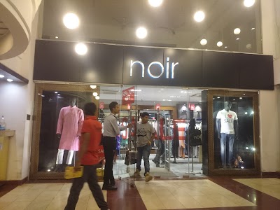 Photos of Noir Clothing