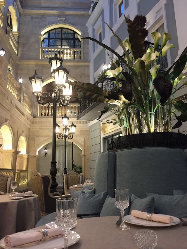 Restaurant Qalaqi • რესტორანი ქალაქი