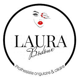 Photo n°2 de Laura Bodoux à Fresnes-sur-Escaut (Salon de manucure)