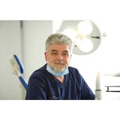 Photos of Dr Dr Udo Scherer - Mund-, Kiefer-, Gesichtschirurgie