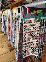 Photo n°28 de MALHIA KENT Boutique à Paris (Magasin de tissus)