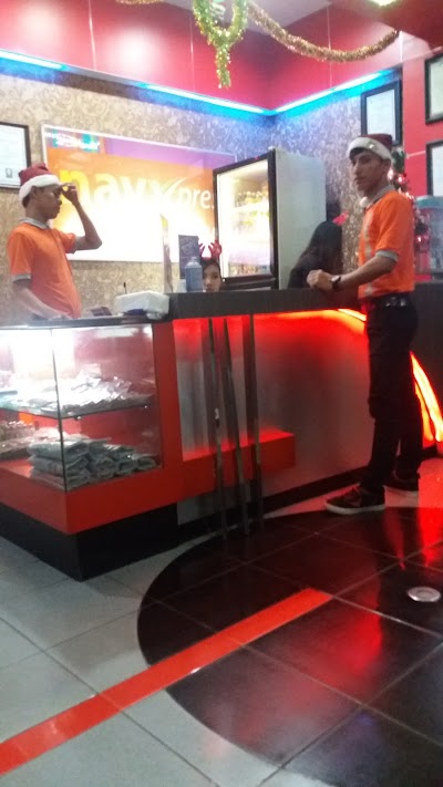 Photos of Nav Xpress