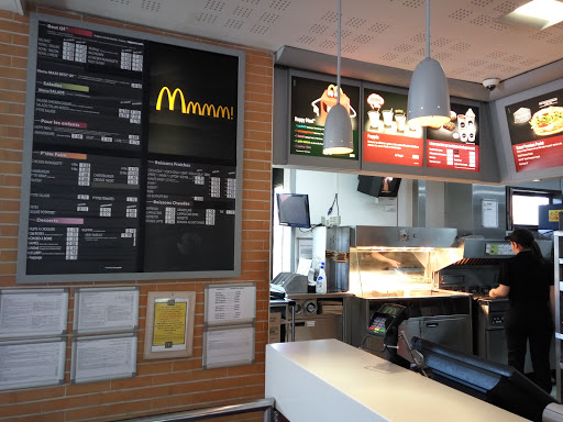 Photo 3 - Burger Mania