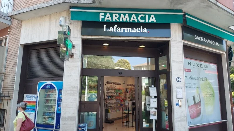 Lafarmacia.Sacra Famiglia photo