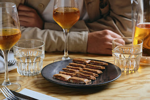 Photo n°41 de Breizh Café Canal Saint-Martin | La Crêpe Autrement à Paris (Restaurant de fruits de mer)