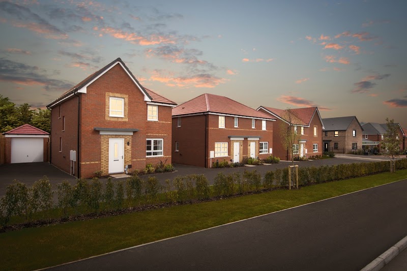 Barratt Homes - The Hawthorns photo 3