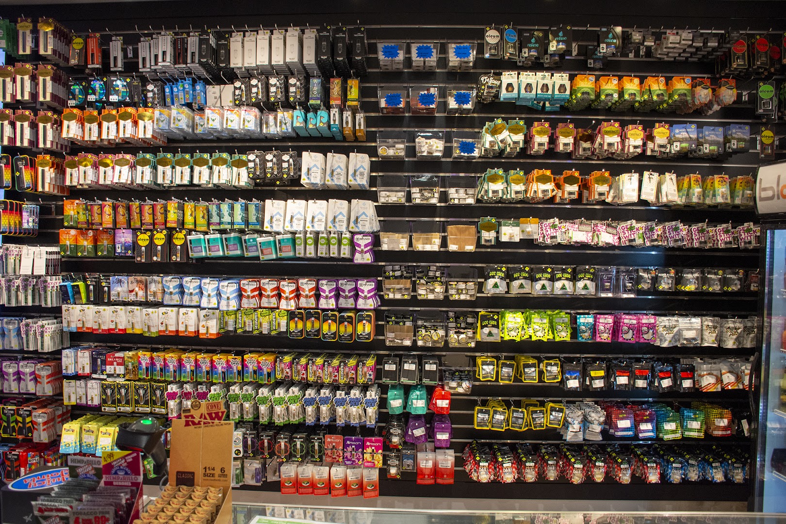 Zips Cannabis Recreational Dispensary Seattle photo 3