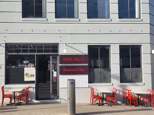 Harris Miller by null