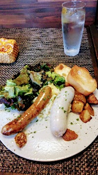 ガストハウス44 東三国店