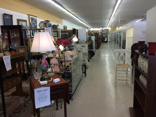 Southtowns Rte 219 Antiques - Thumbnail