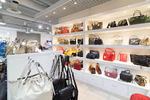 Photo n°15 de DELSEY à L'Île-Saint-Denis (Magasin de fournitures scolaires)