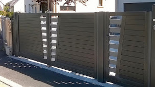 Photo n°28 de Le Store Parisien - Stores et fermetures à Trappes (Magasin de stores et de rideaux)