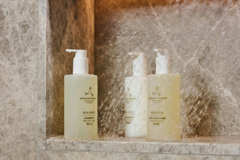 JW Marriott Hotel Hong Kong by null