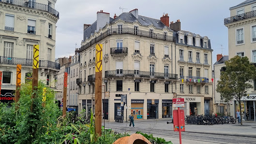 Crédit Agricole Angers Ralliement - Banque Assurance 36 Rue Lenepveu, 49100 Angers, France