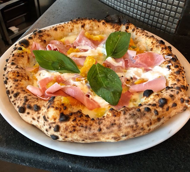 Iamm' ia - Pizzeria Napolitaine à Levallois-Perret