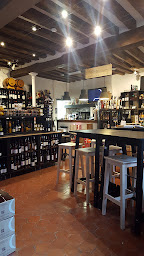 Photo n°13 de L'instant Di Vin - CAVISTE 77 & Bar à vins & Épicerie Fine. à Chaumes-en-Brie (Cave à vins)