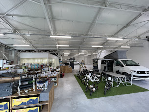 Photo n°45 de Roots Evasion (Idylcar Angers) Vente et Location de camping-cars, vans, fourgons aménagés et caravanes à Saint-Barthélemy-d'Anjou (Agence de location de véhicules de loisirs)