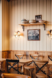 Photo n°91 de Boulangerie Feuillette à Deauville (Salon de thé)