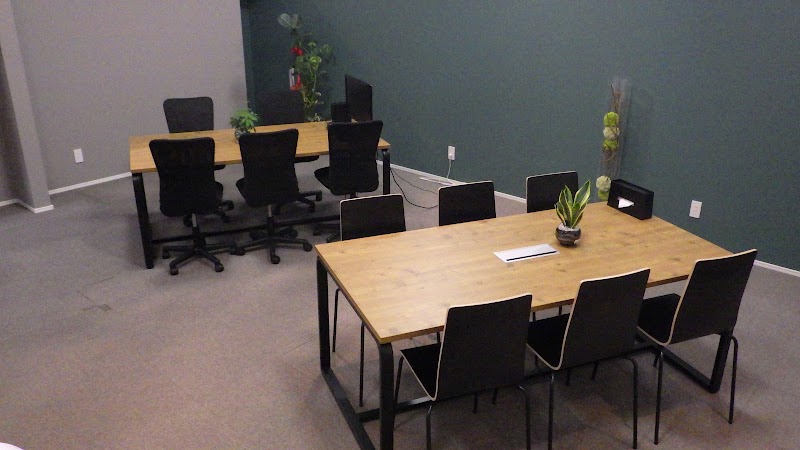 株式会社 アクアス