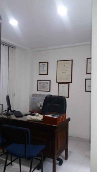 Photos of Consultorio Dr Ricardo Espitia Duque. Odontologia General Y Est&eacute;tica.