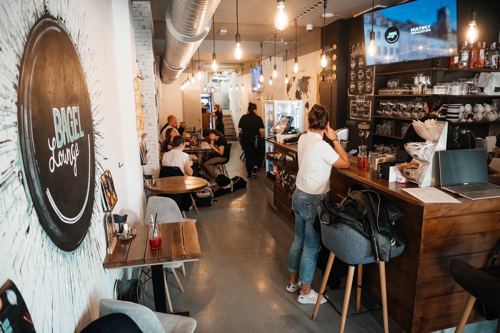 Bagel Lounge — photo 1