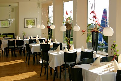 Photos of Hotel Restaurant Caf&eacute; Peterchens Mondfahrt