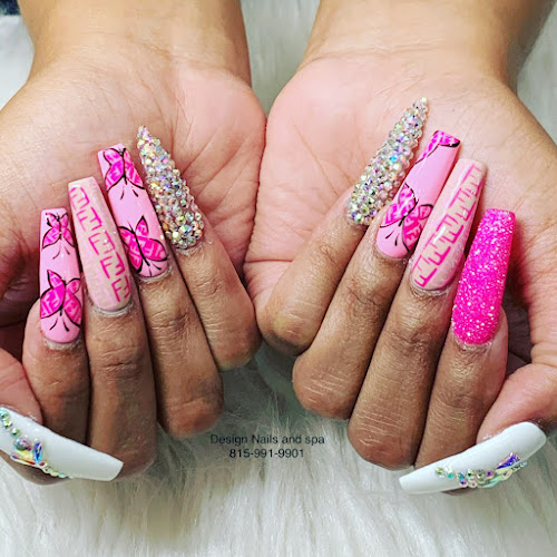 Design Nails And Spa interior view