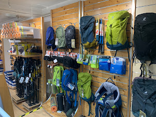 Photo n°2 de Tuff's Aventure à Florac Trois Rivières (Magasin de vêtements pour femmes)