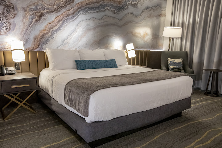 Angel of the Winds Casino Resort by null