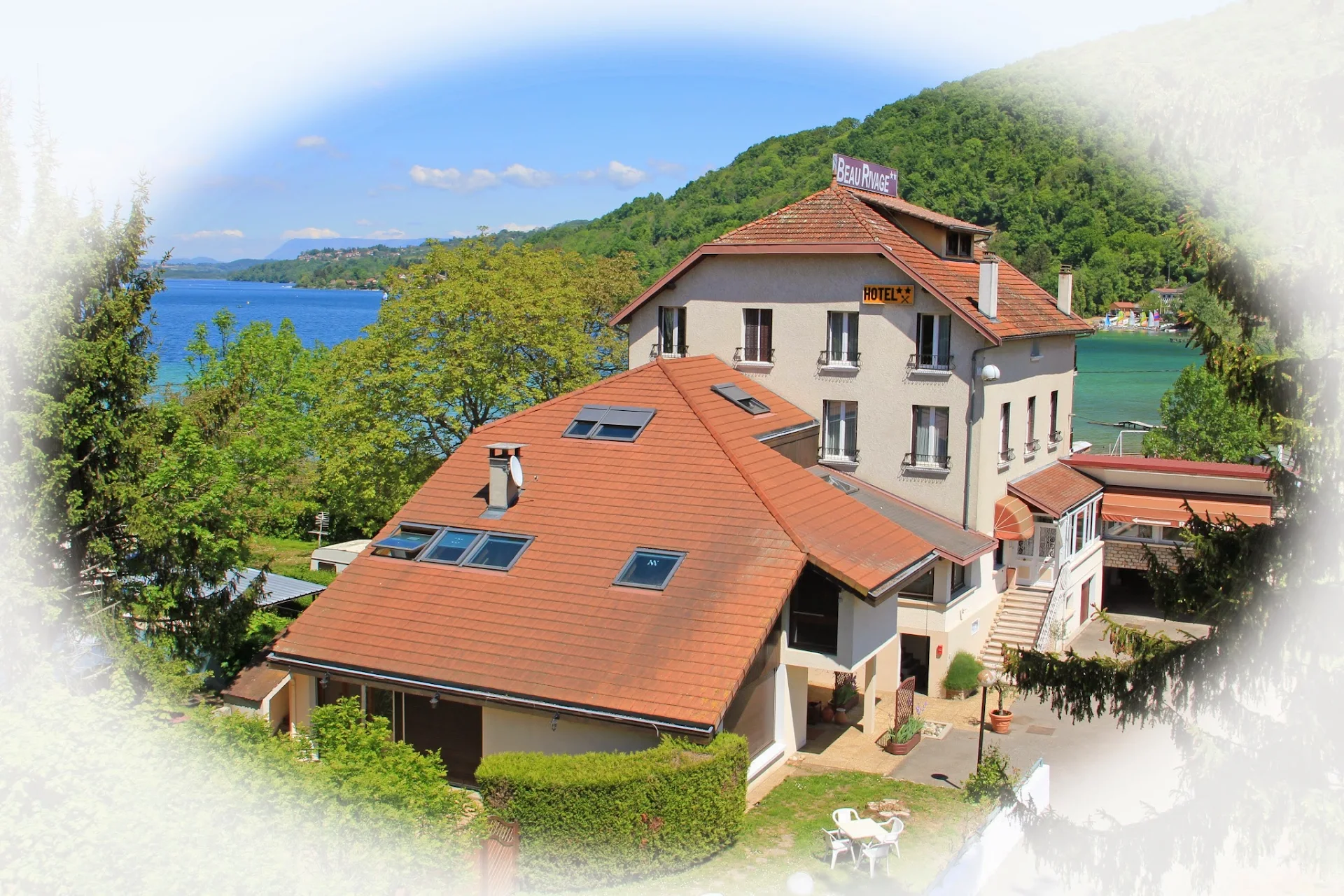 Le Beau Rivage Hotel