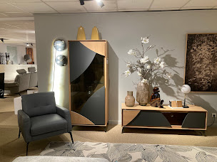 Photo n°31 de Monsieur Meuble Nice - Meubles Molinello à La Trinité (Magasin de canapés)