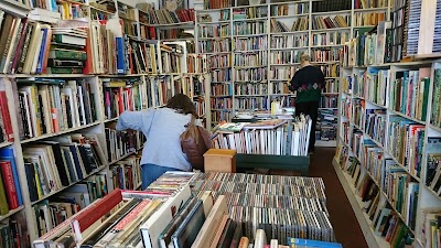 Photos of Bookdealers of Melville