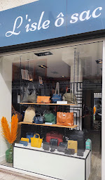 Photo n°30 de L'isle ô sac à L'Isle-Adam (Magasin de maroquinerie)