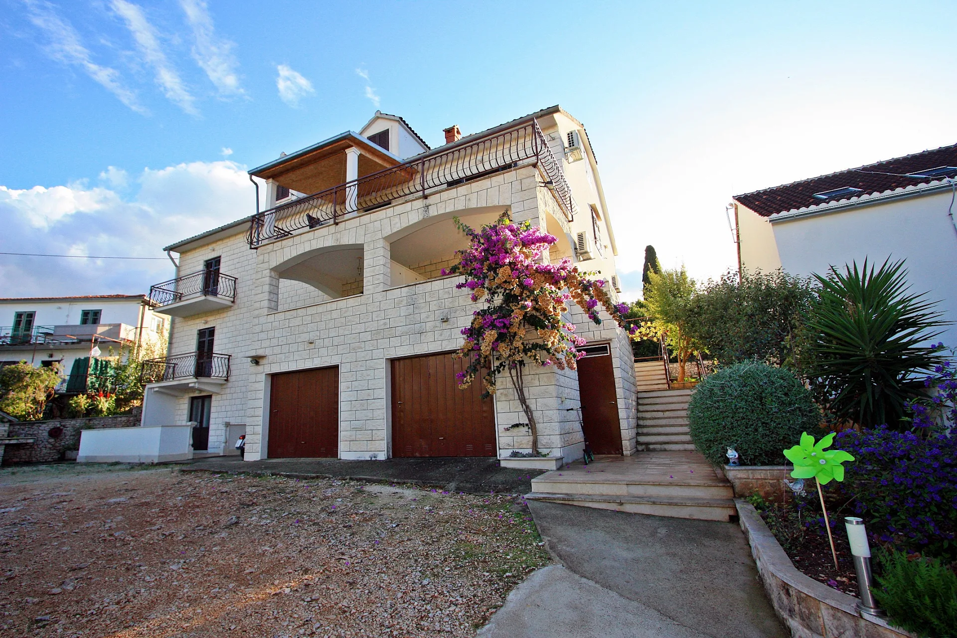 Apartments Omo Supetar