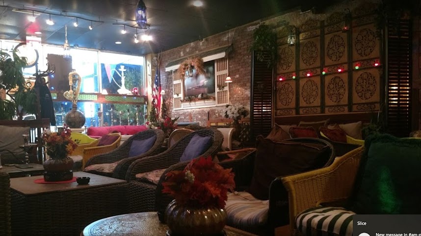 Maggio's Italiano by null