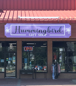 Hummingbird Gifts & Tobacco - Akwesasne, Ontario