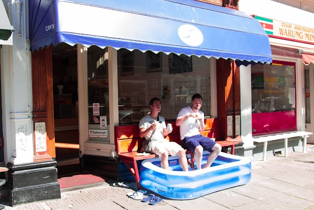 Tjin's Exotische Broodjes