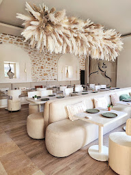 Photo n°1 de R.mana | Restaurant Boutique (77) à Vaux-le-Pénil (Salon de thé)